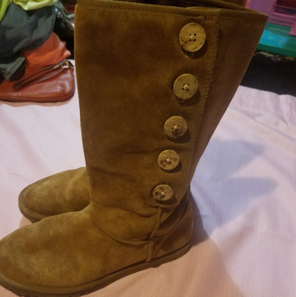 Ugh boots